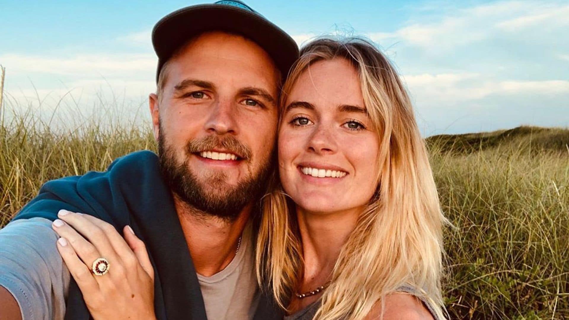 A caballo y en secreto, Cressida  Bonas, ex del príncipe Harry, celebra la boda de sus sueños