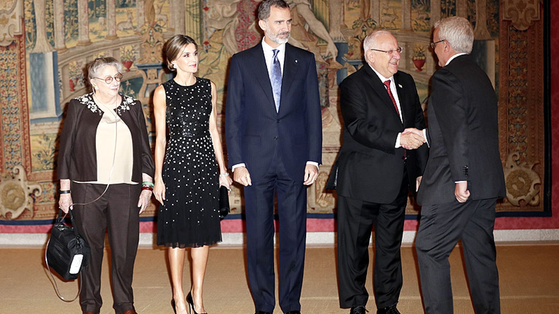 El Presidente de Israel y su mujer reciben a los Reyes en El Pardo