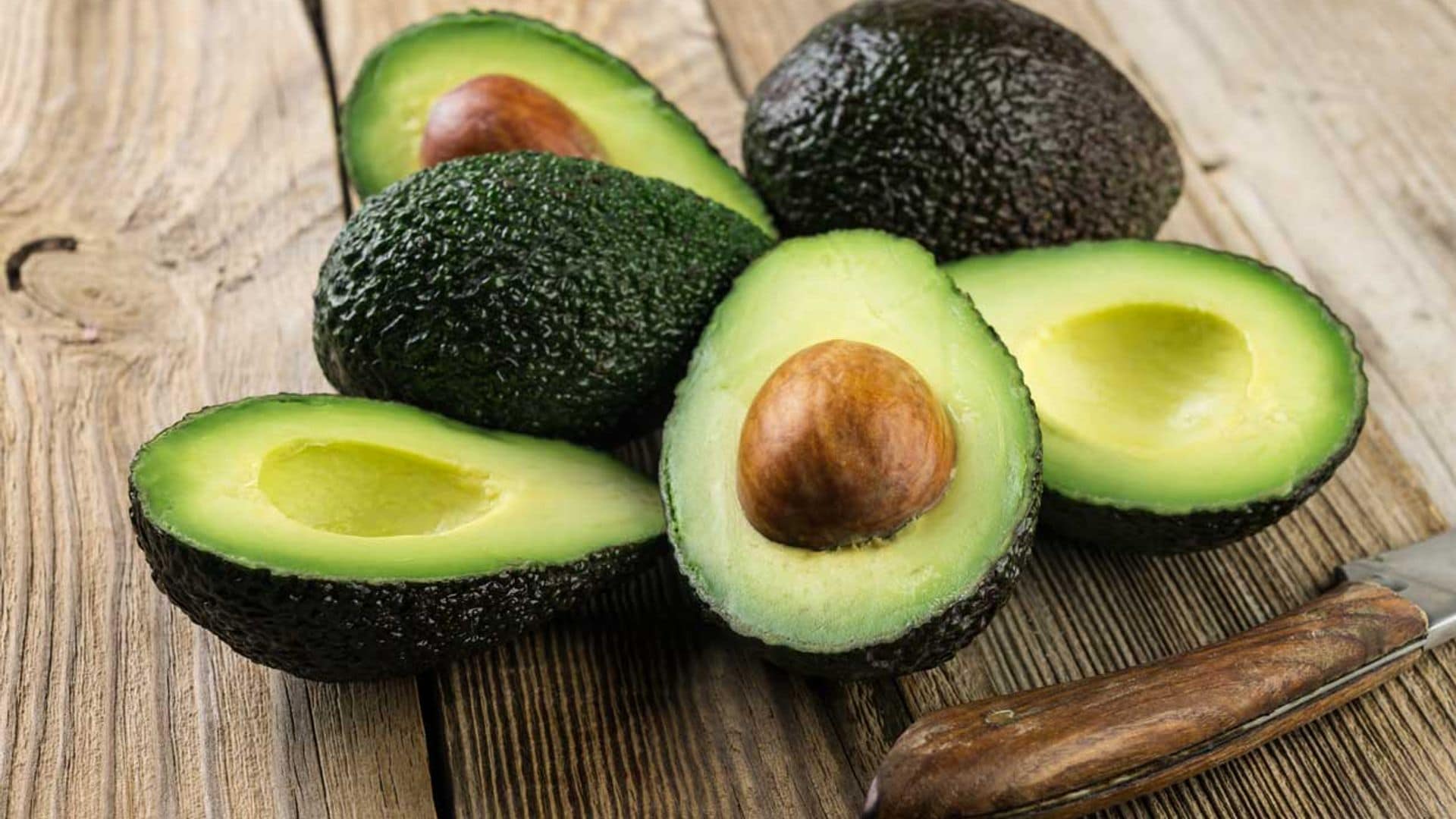 Trucos para acelerar la maduración de los aguacates