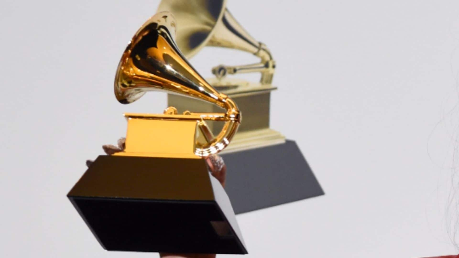 Los premios Grammy 2022 se aplazan hasta nuevo aviso