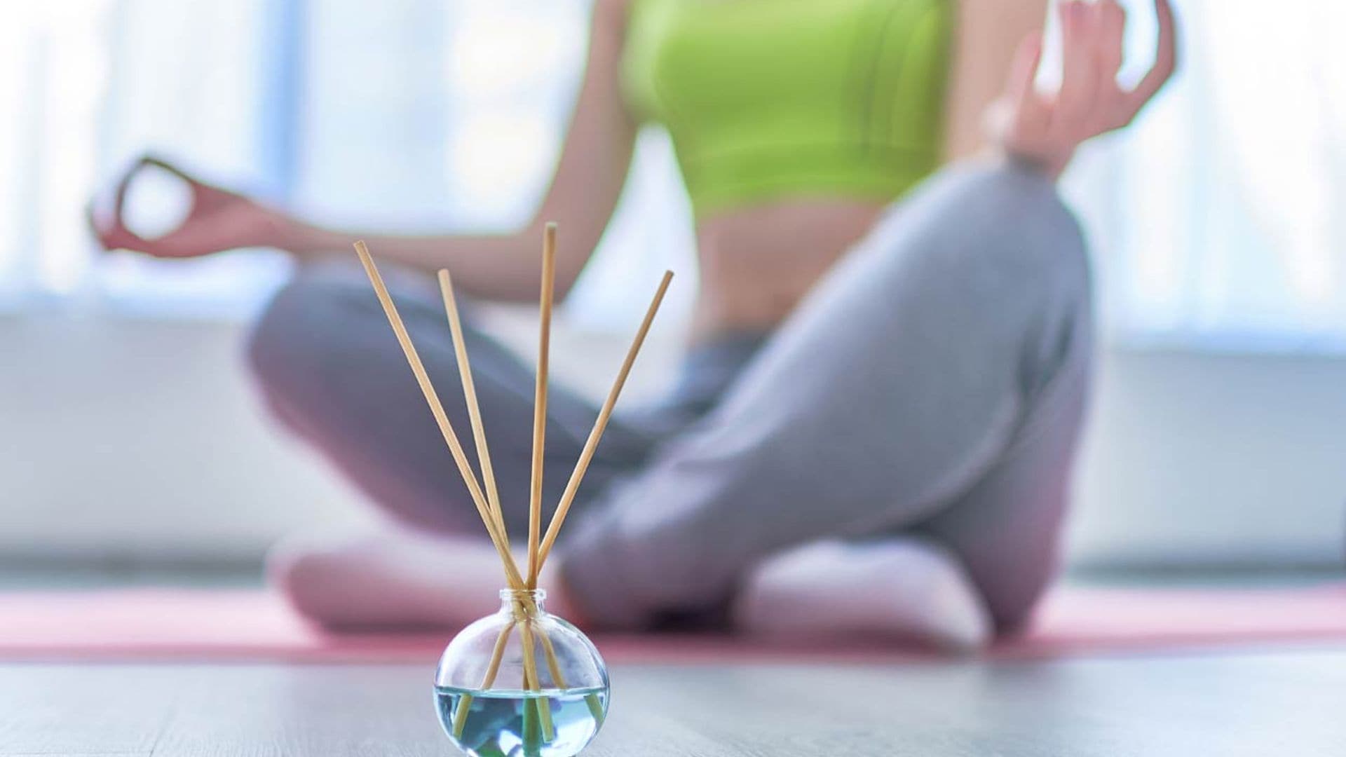 Los mejores aceites esenciales para practicar la meditación