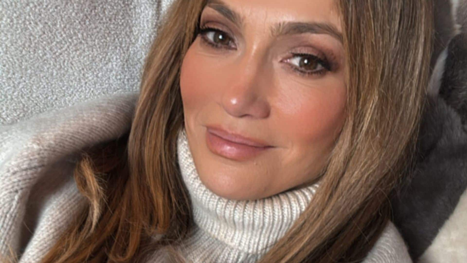 El maquillaje con el que Jennifer Lopez despide el año es el que todas querremos en 2025