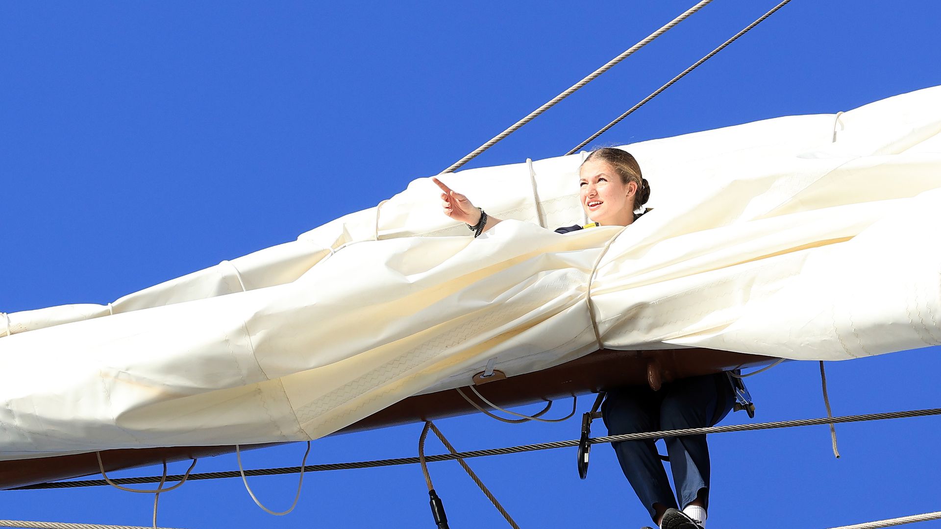 Las 12 imágenes de Leonor surcando el Atlántico en el Juan Sebastián de Elcano