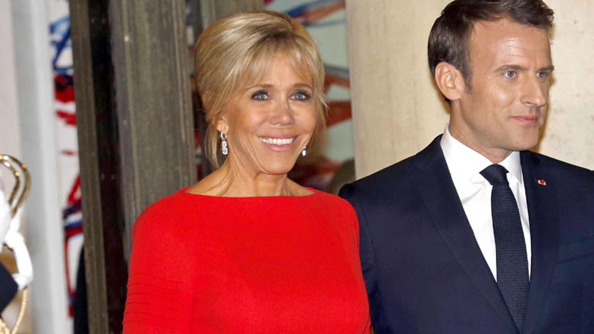 Reveladas las 3 normas de Brigitte Macron cuando se viste de gala