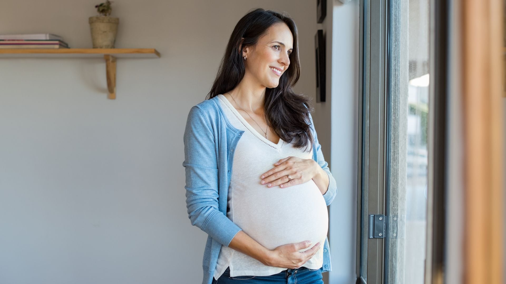 Mujeres con embarazos tardíos: ¿por qué tienen más esperanza de vida?