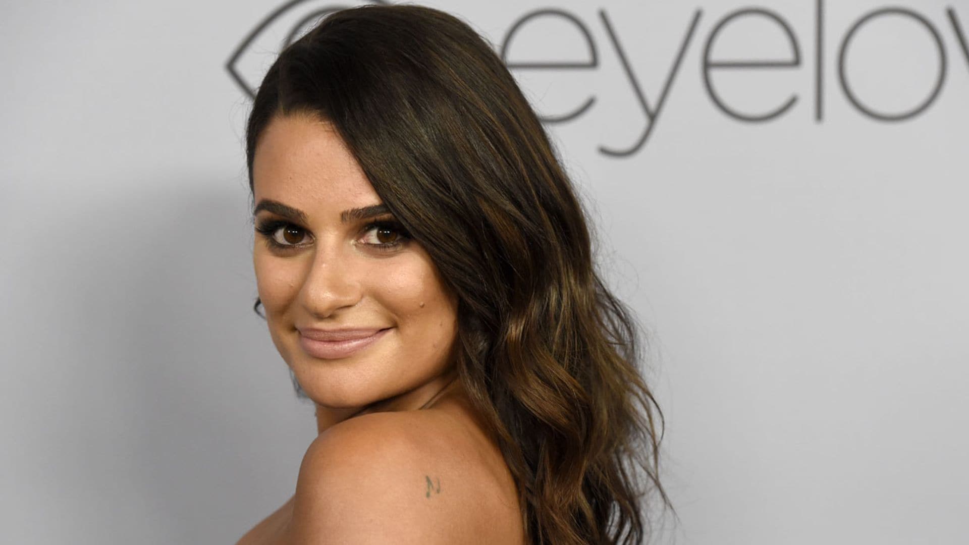 Lea Michele apuesta por el corte de pelo que más rejuvenece