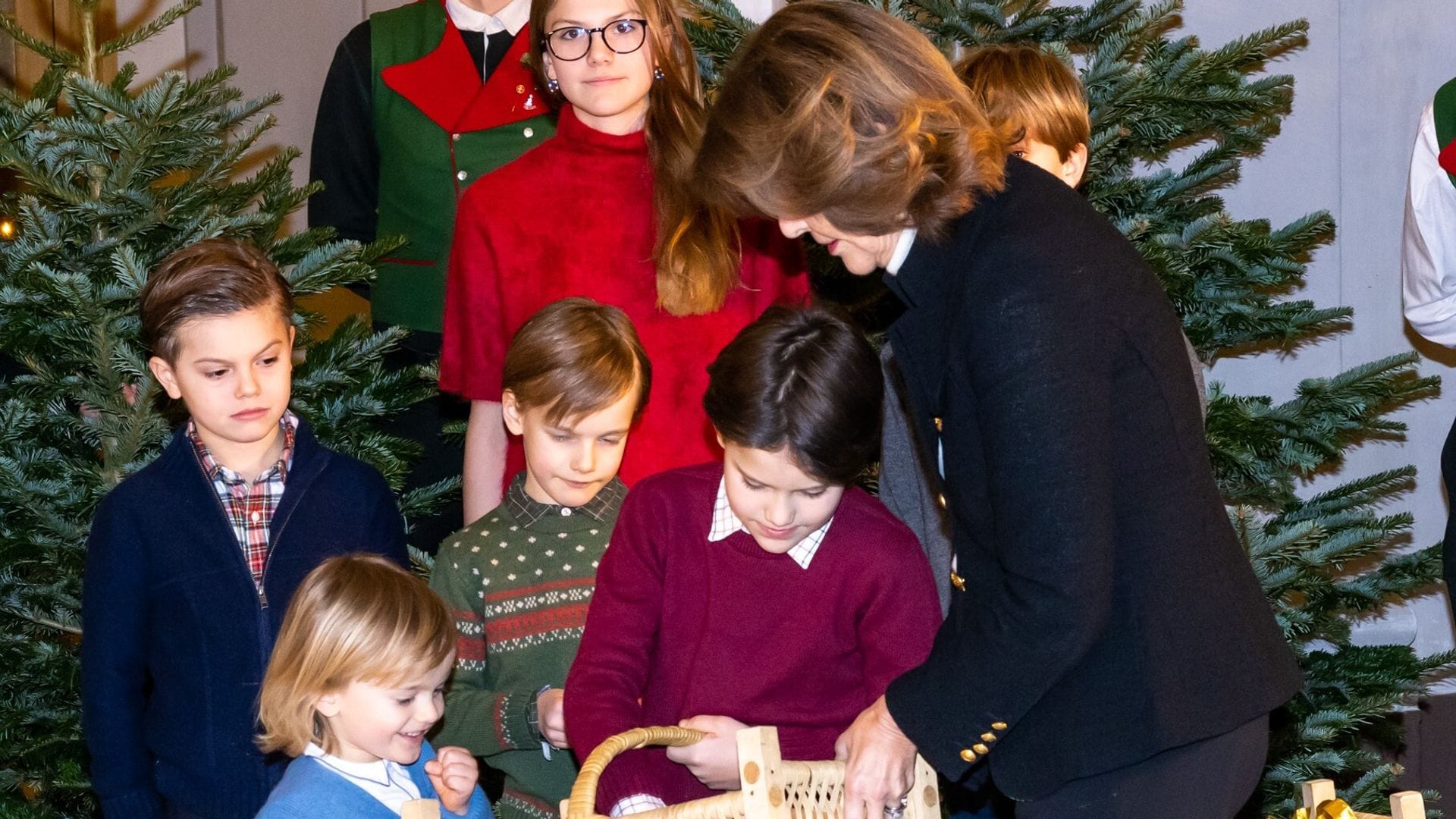 El percance de Alexander de Suecia por el que ha necesitado la ayuda de la reina Silvia y la princesa Estelle