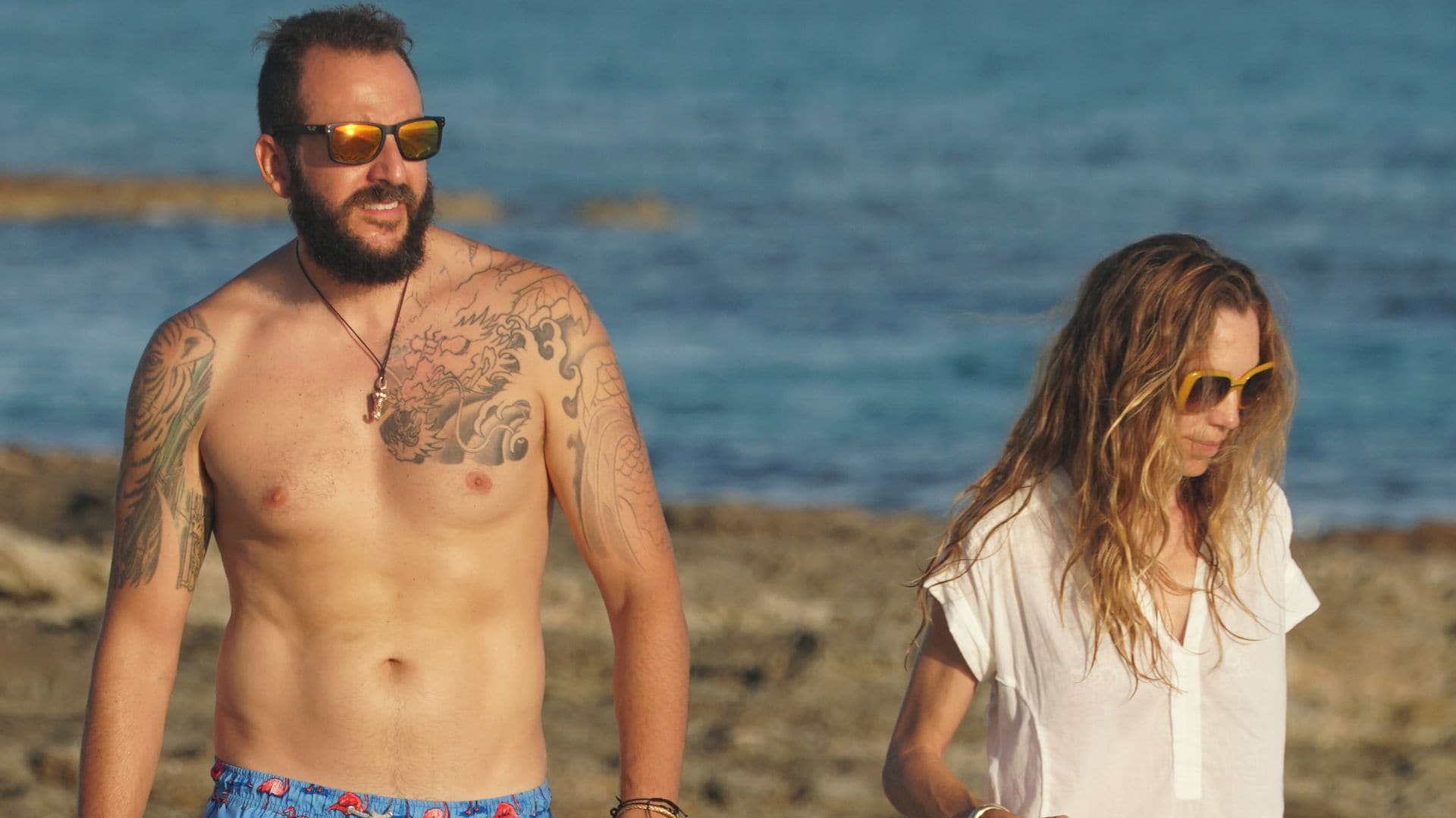 Borja Thyssen y Blanca Cuesta: las imágenes de sus vacaciones familiares en Ibiza