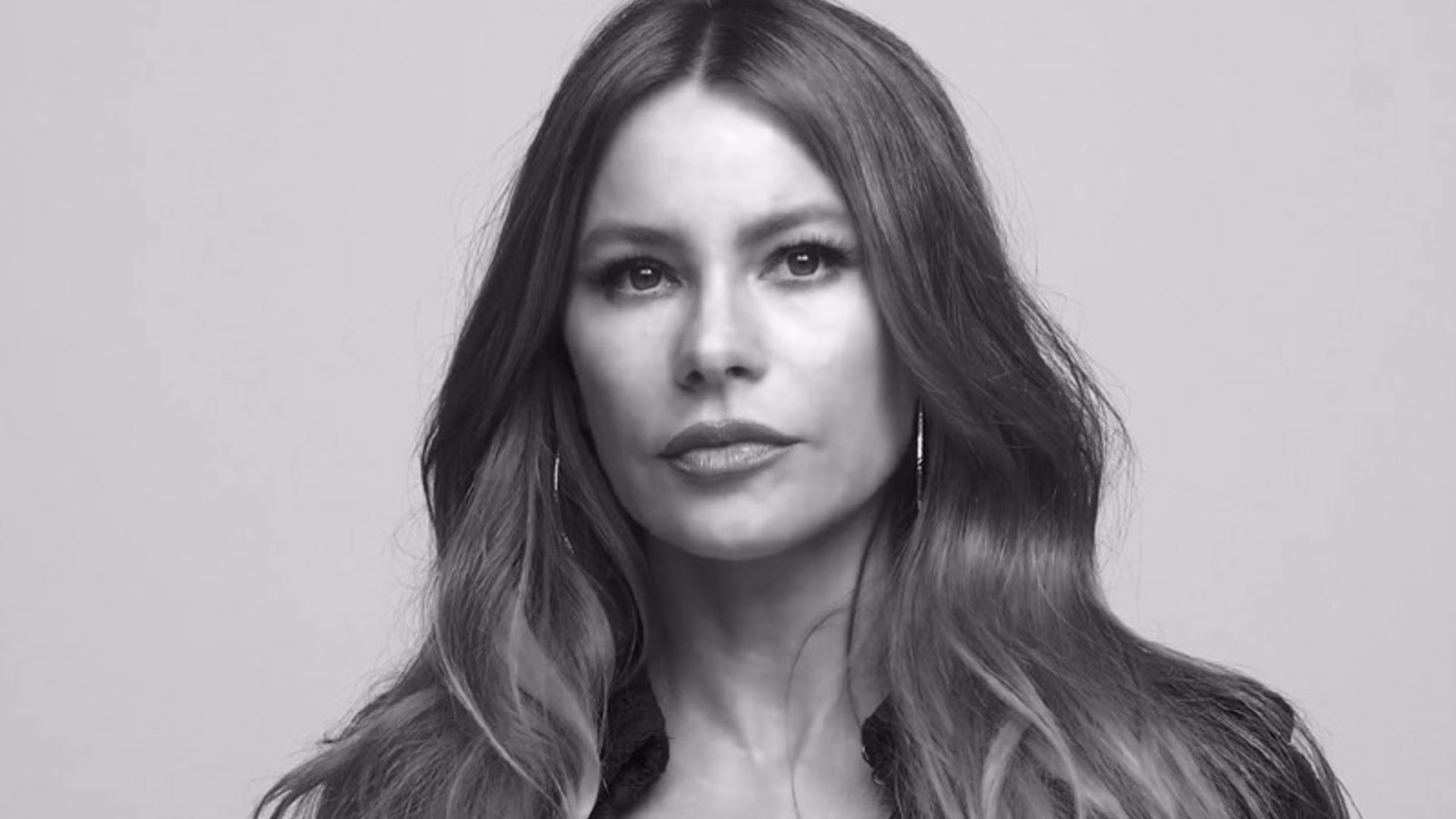 Sofia Vergara y Stella McCartney unen sus fuerzas contra el cáncer de mama