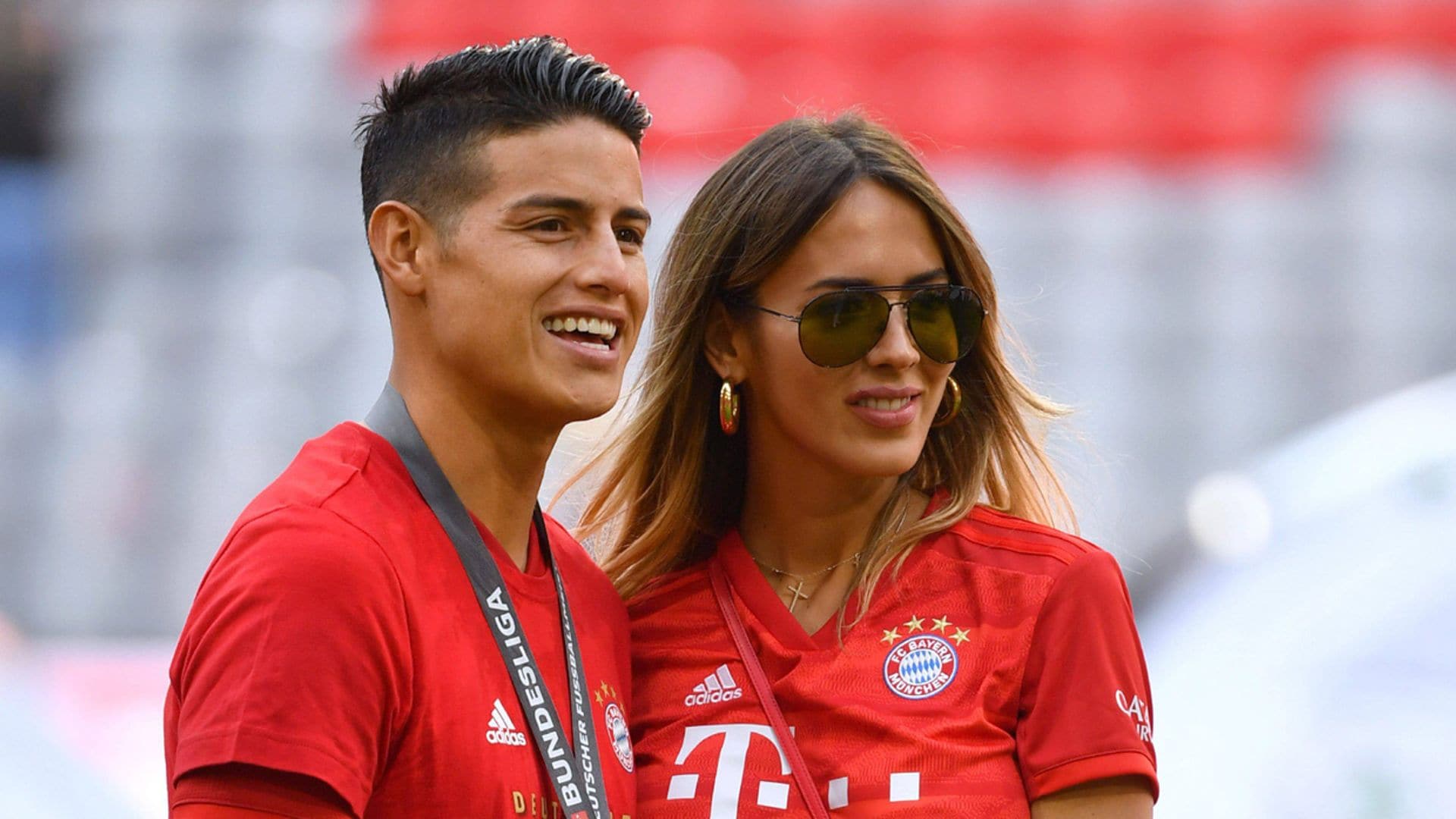 ¡Por fin! James Rodríguez y Shannon de Lima confirman su amor con una foto