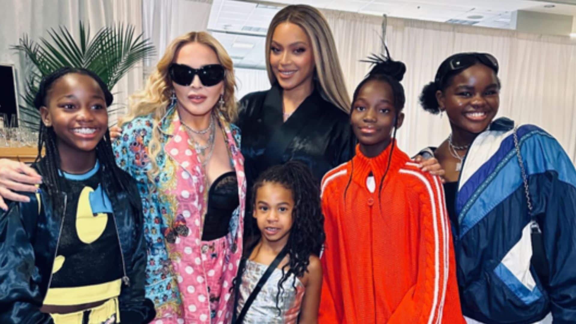 El tributo de Beyoncé a Madonna, presente en su concierto con sus tres hijas: 'Saluden a la reina'