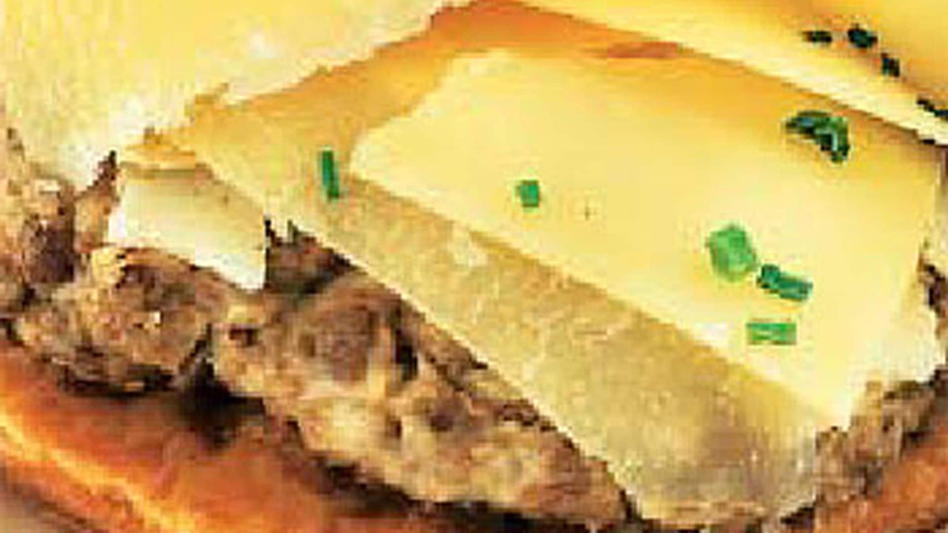 Tarta de setas y queso parmesano