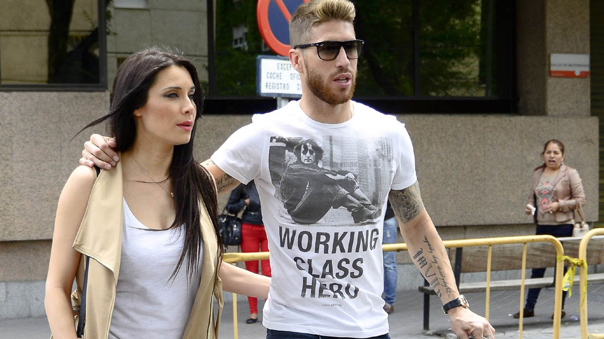 EXCLUSIVA: Sergio Ramos y Pilar Rubio embarcan hacia su luna de miel... y conocemos su primera parada