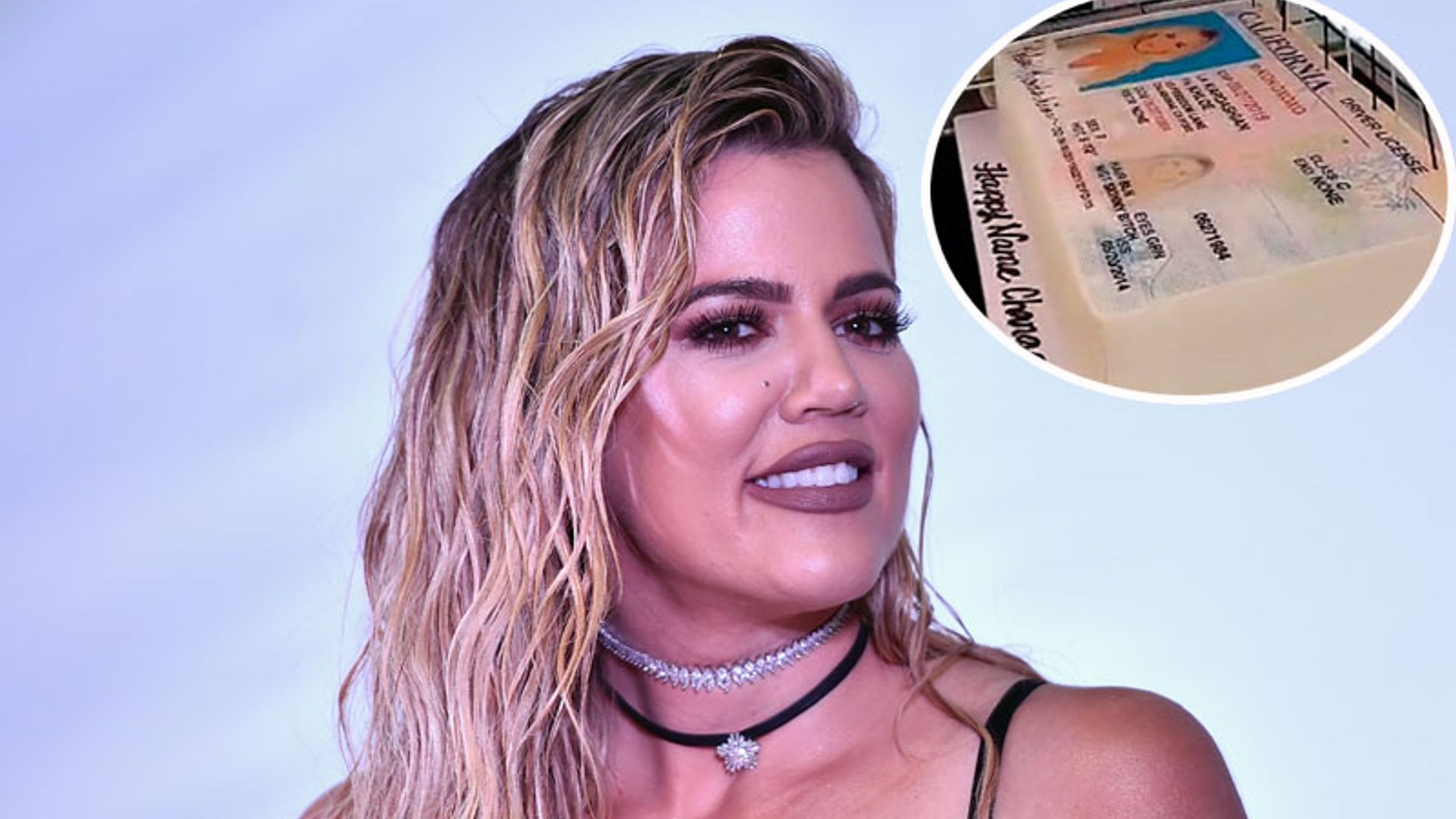 Khloé Kardashian celebra con pastel incluido haber quitado de su nombre el apellido Odom