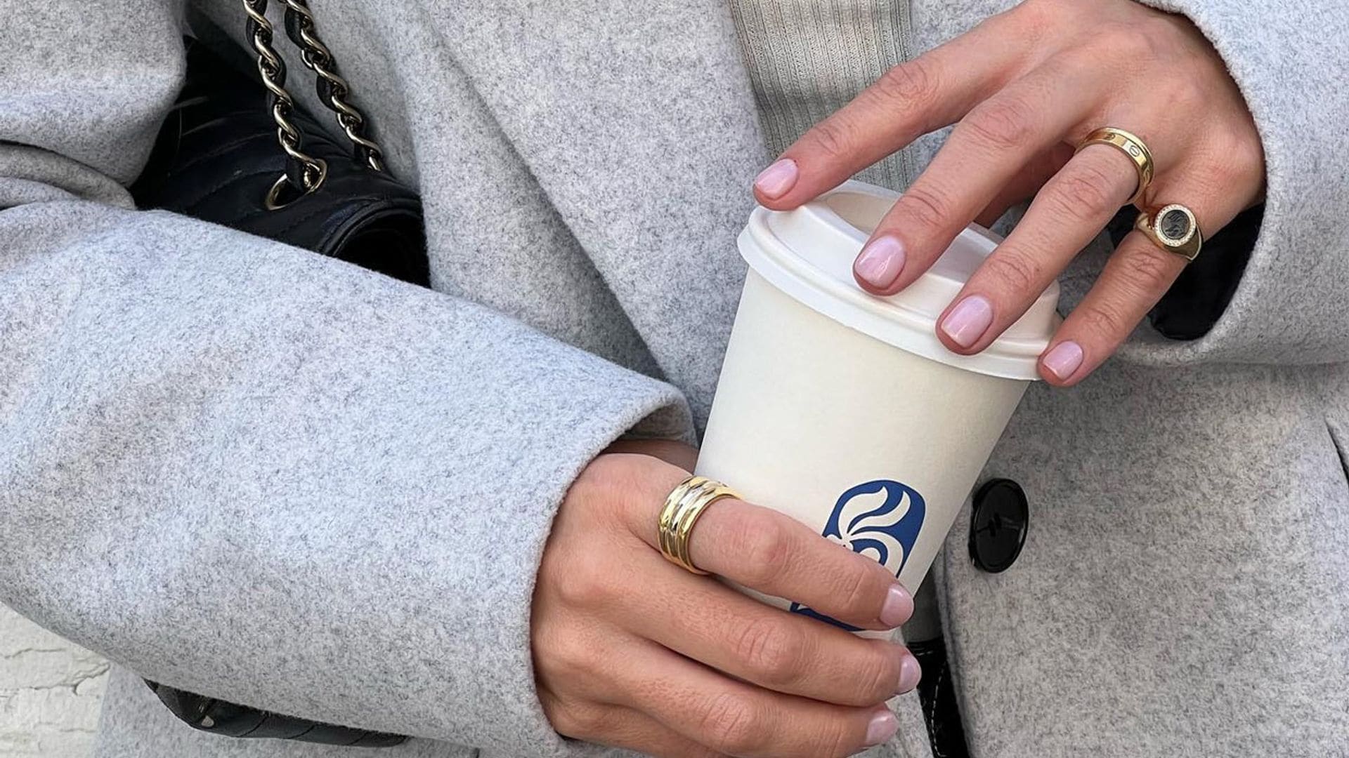 La manicura natural triunfa entre las 'influencers': elegimos nuestros esmaltes favoritos