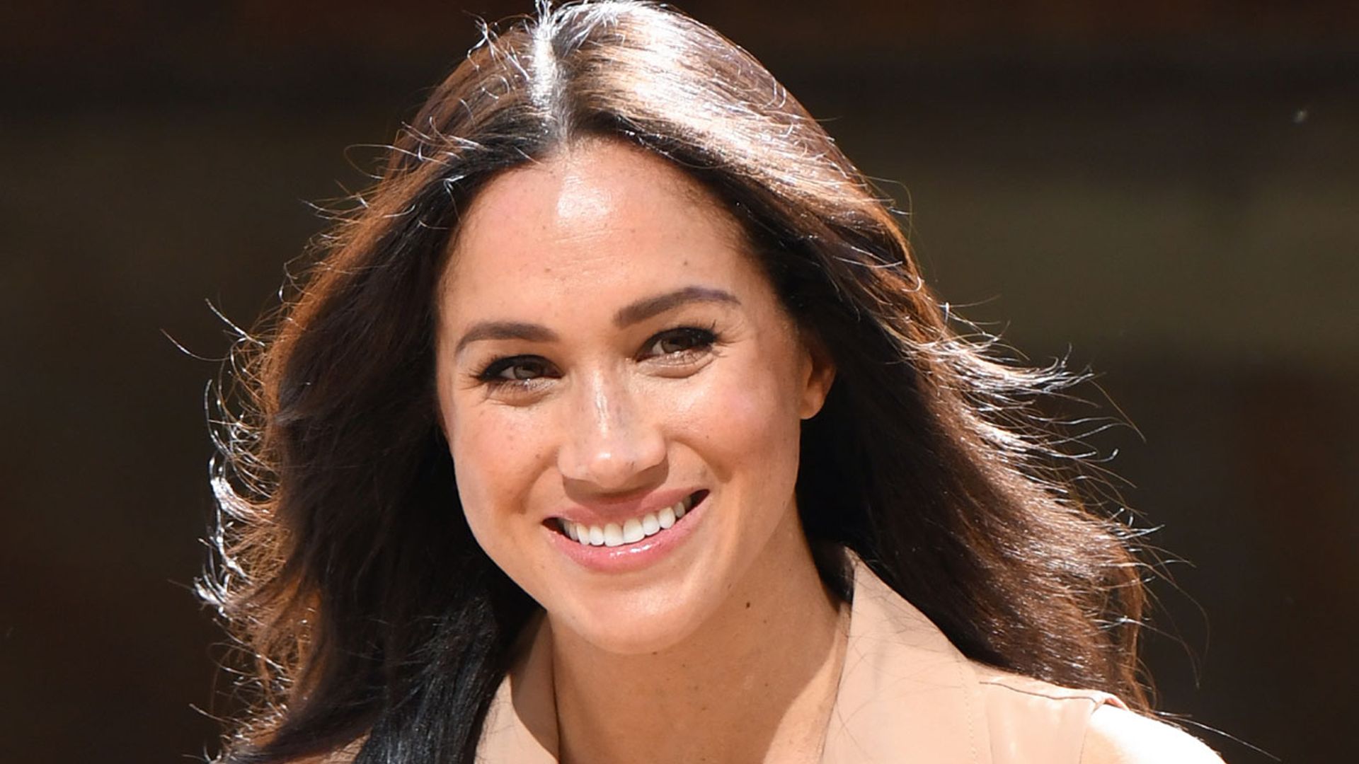 Cómo conseguir unas cejas perfectas, según el maquillador de confianza de Meghan Markle