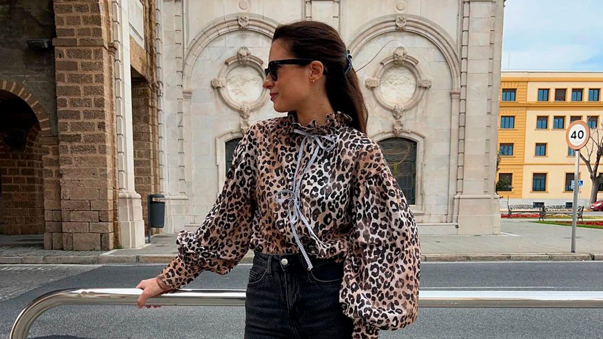 Los colores que mejor combinan con el estampado de leopardo según esta 'influencer' andaluza