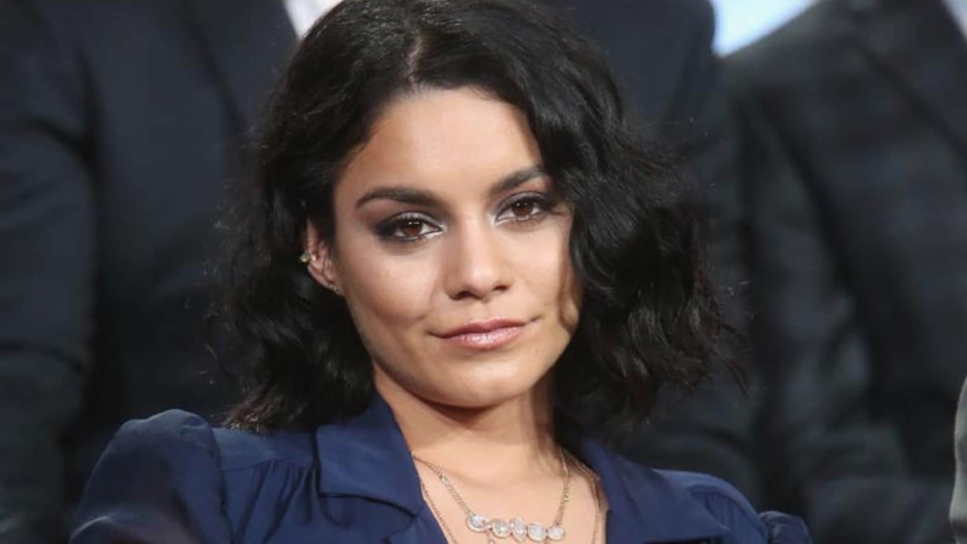 El 'show' debe continuar: la entereza de Vanessa Hudgens tras la muerte de su padre