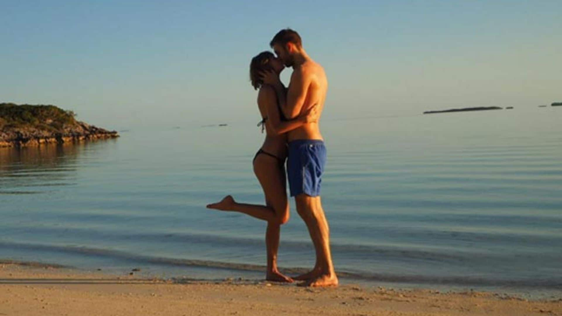 Taylor Swift y Calvin Harris presumen de amor y cuerpazo