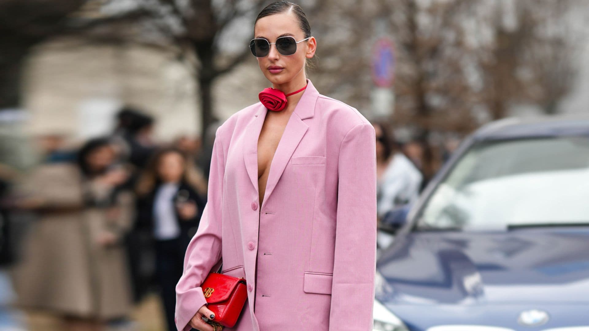 Las doce supertendencias favoritas de las modelos e 'influencers' en Paris Fashion Week