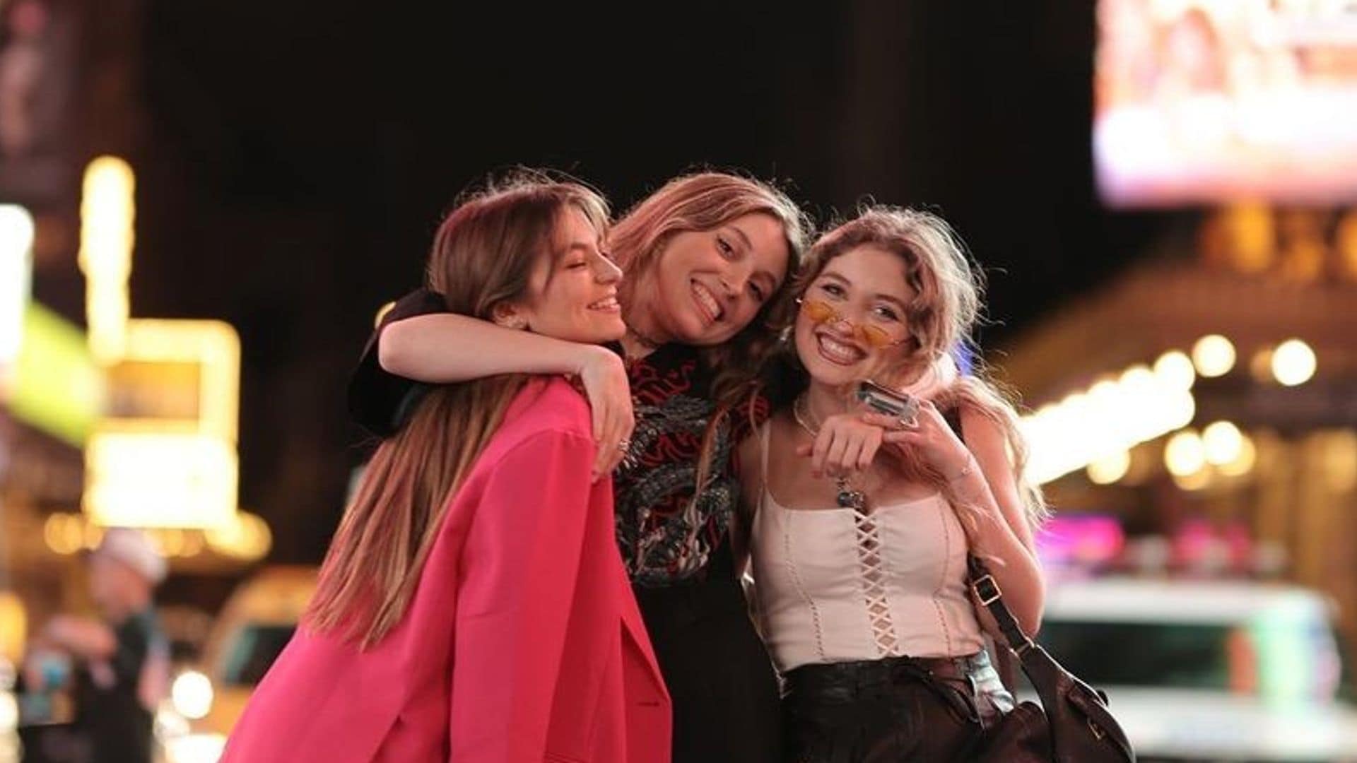 Sofía Castro le dice adiós a la soltería con sus hermanas en Madrid