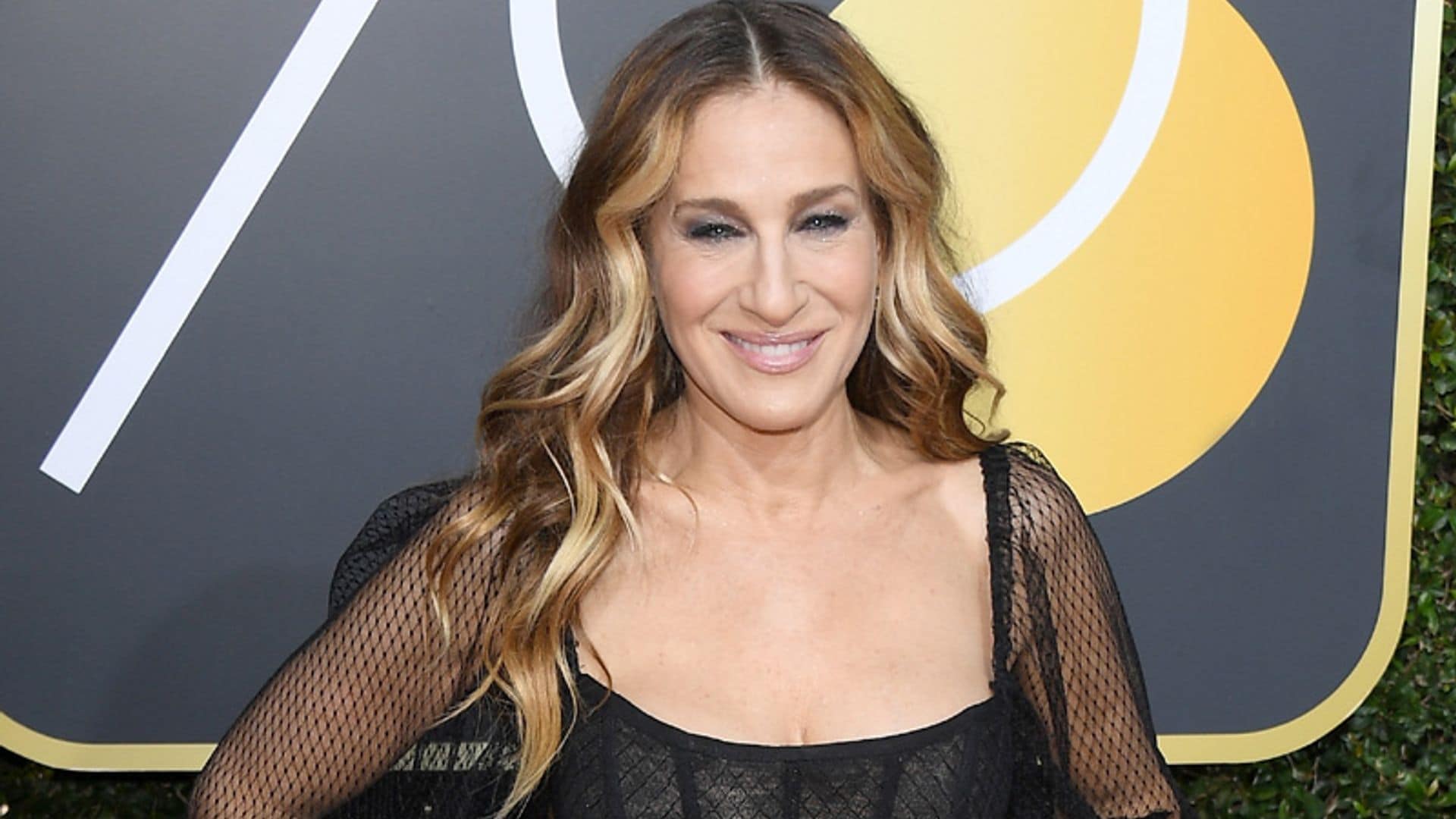 Sarah Jessica Parker se apunta a las 'swept bangs', el flequillo que te rejuvenece