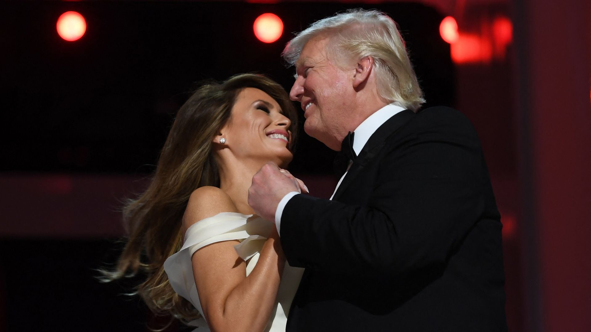 Donald Trump celebra 20 años de matrimonio con Melania: ‘Una esposa extraordinaria’