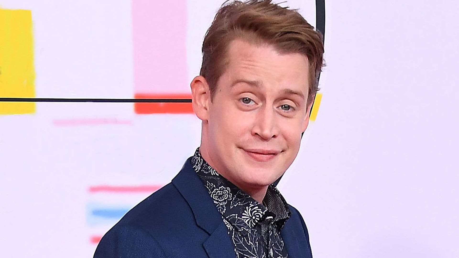 Macaulay Culkin arrasa con su mascarilla de 'Solo en casa'