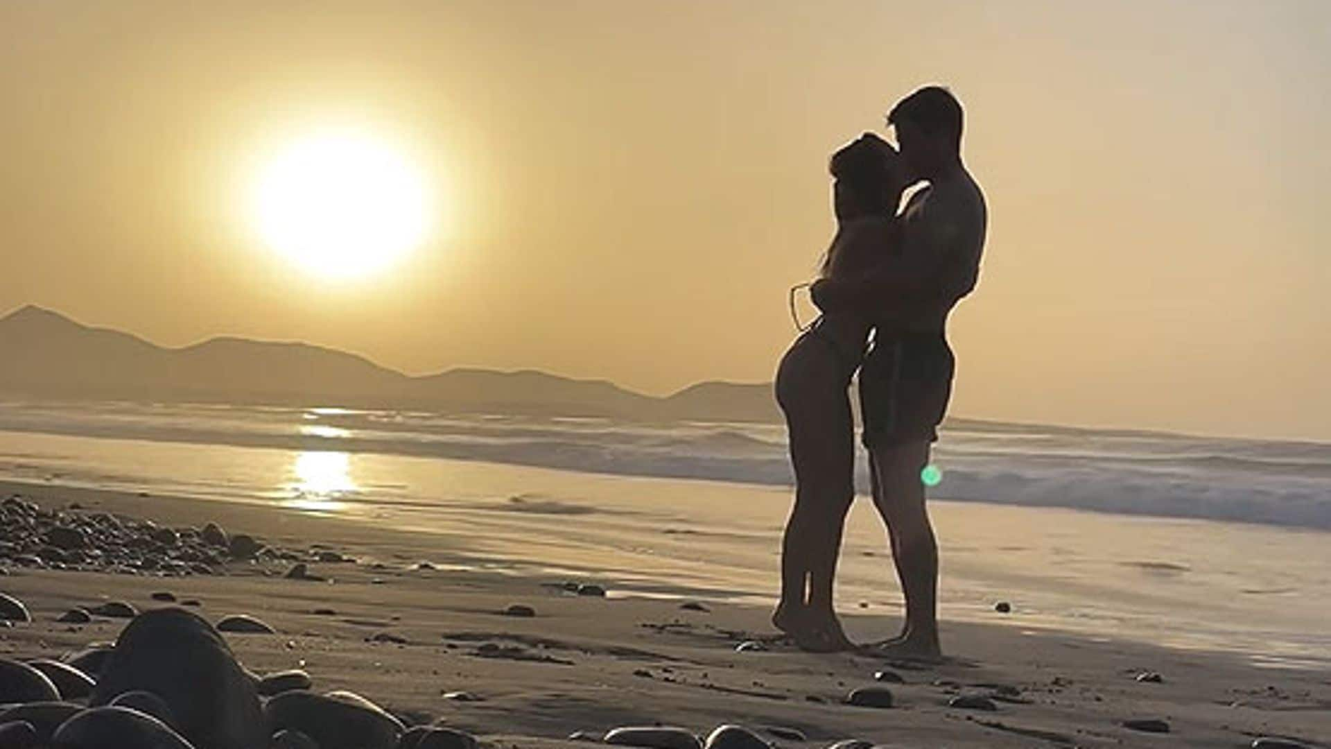 El romántico vídeo con el que Camila Rojido felicita a Álex González por su cumpleaños