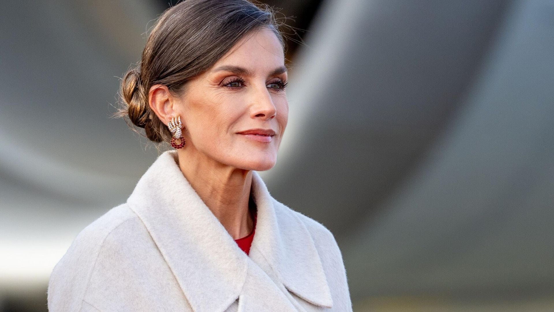 La Reina Letizia conquista a los españoles y arrasa entre los jóvenes: la gran encuesta de ¡HOLA! sobre doña Letizia