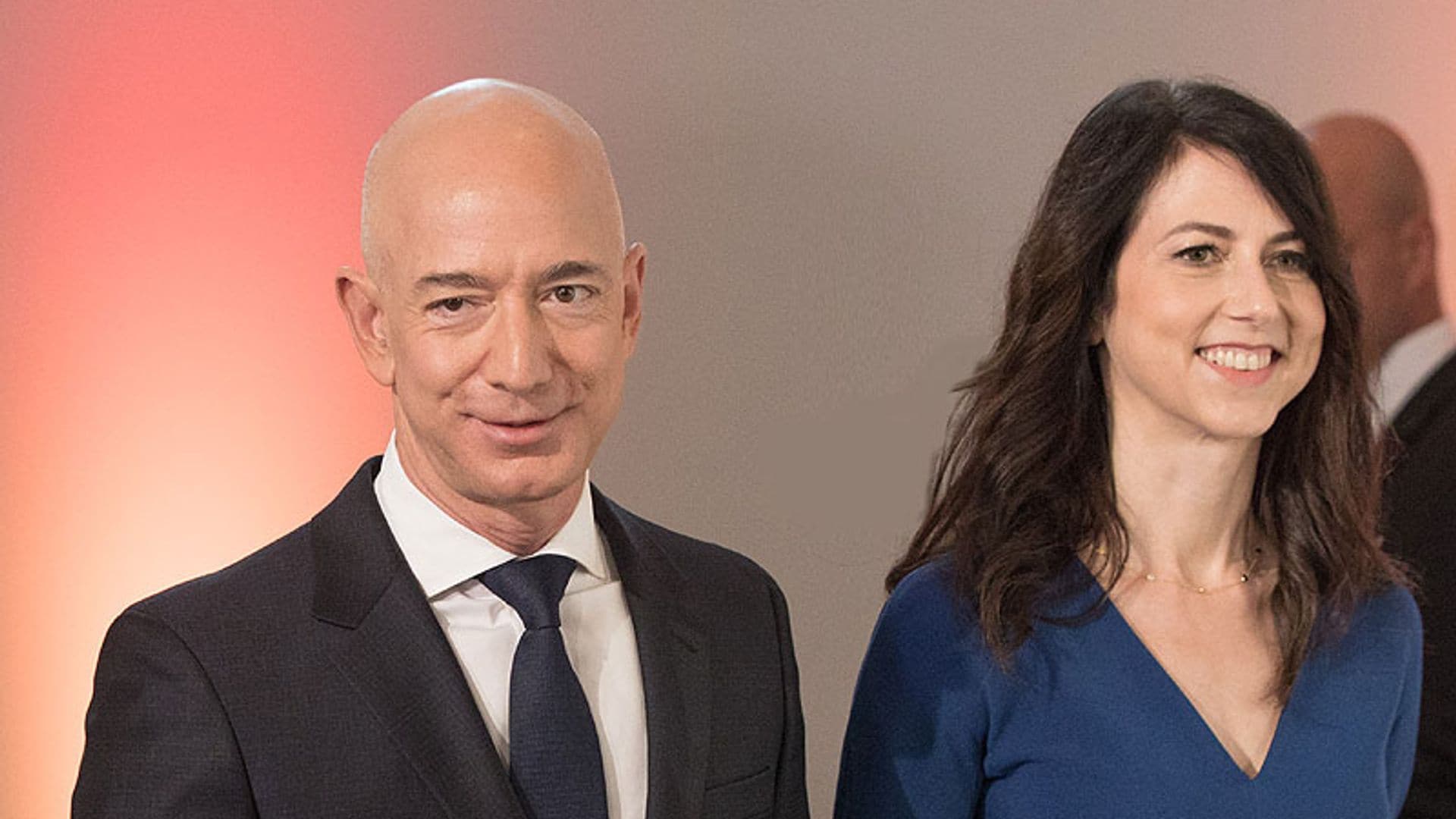 Esta es la fortuna y propiedades que el fundador de Amazon tendrá que compartir con su mujer