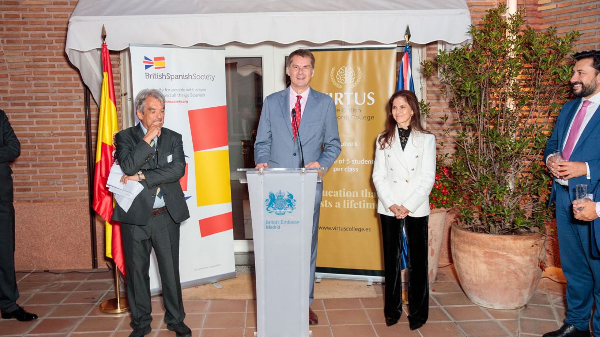 Hugh Elliott, embajador británico en España, preside la Recepción de Otoño de la British Spanish Society