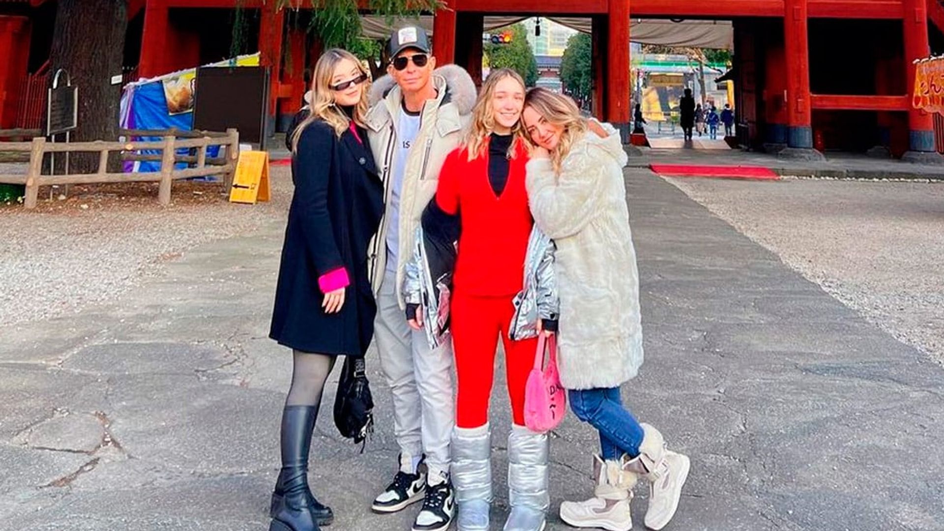 Clases de sushi y caminatas por Tokio, Andrea Legarreta, Erik Rubín y sus hijas disfrutan de su viaje a Japón