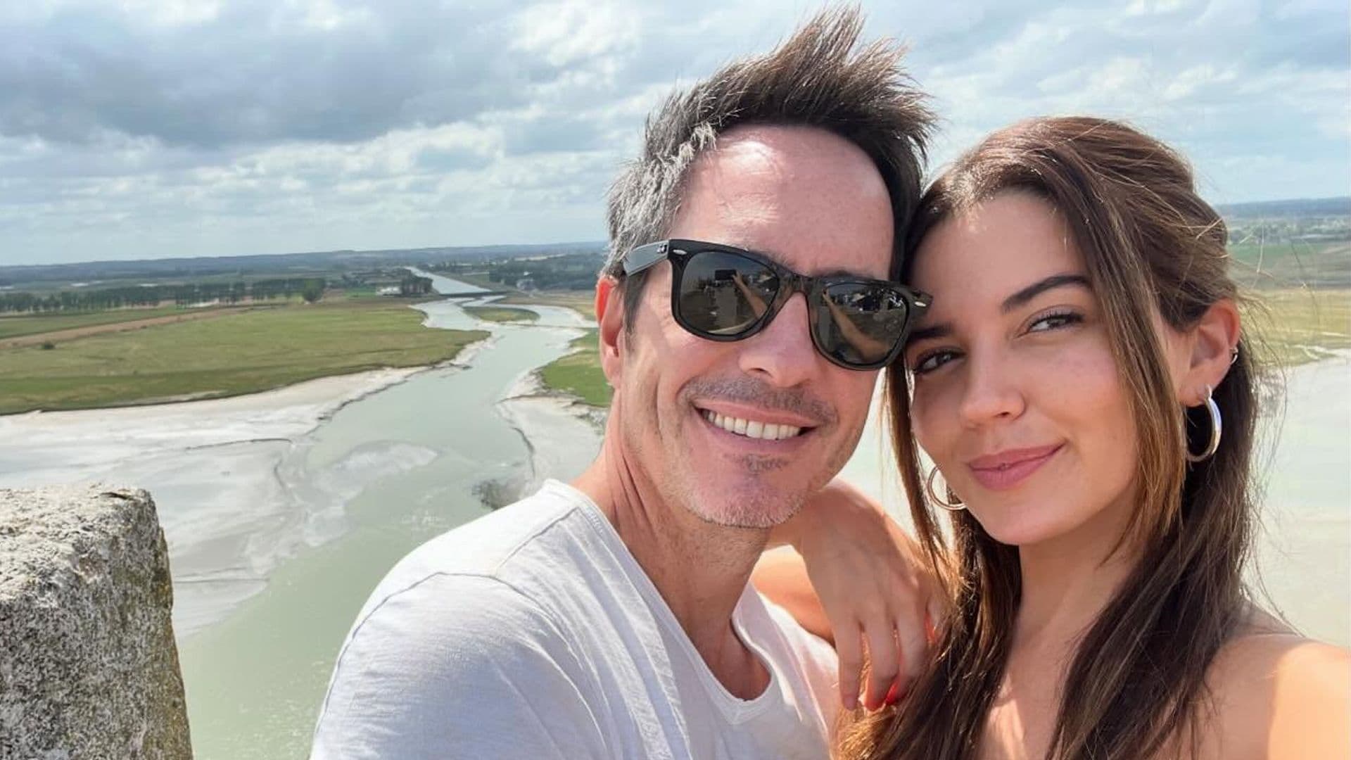 Mauricio Ochmann se sincera sobre su noviazgo con Lorena González: 'Nos estamos disfrutando'