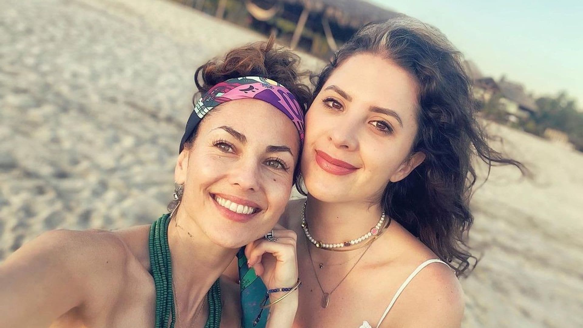 Bárbara Mori y Ivana De María