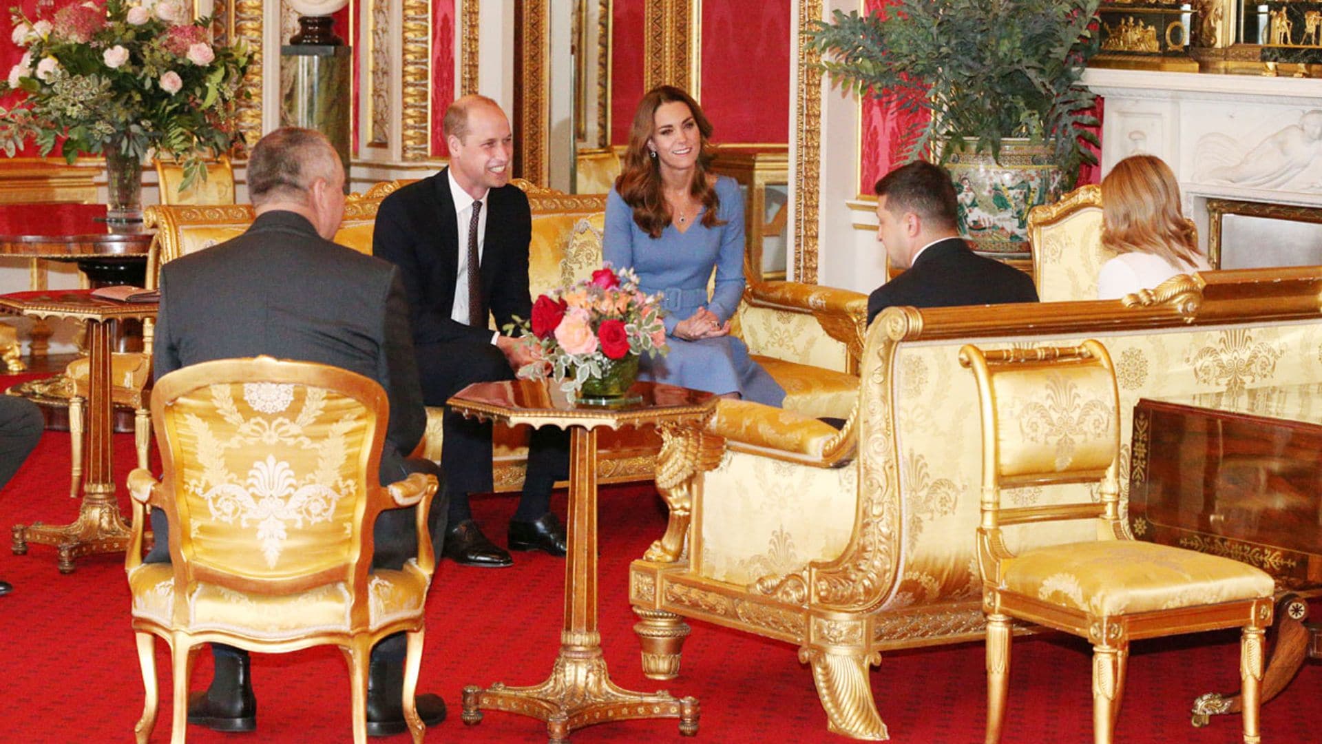 Los Cambridge abren el Palacio de Buckingham a una nueva era