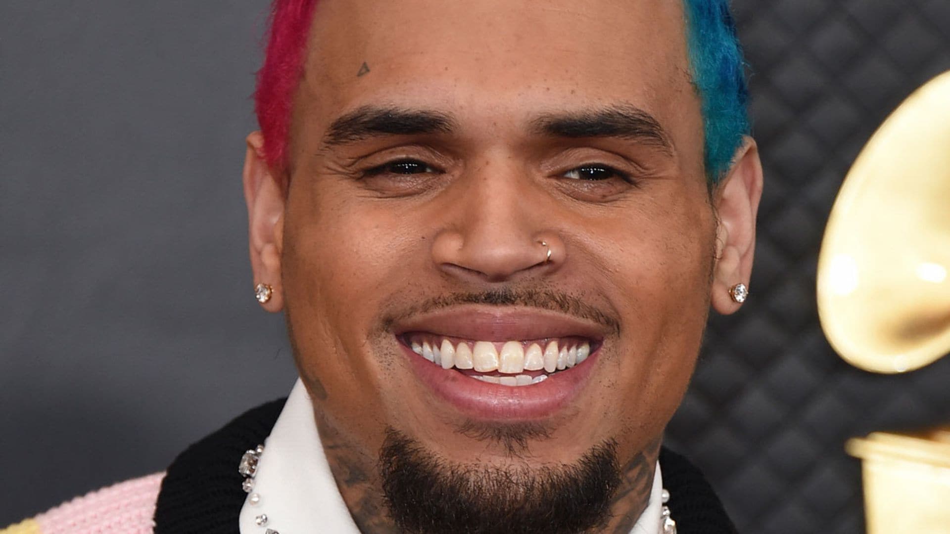 Chris Brown presenta a su tercera hija y es ¡adorable!