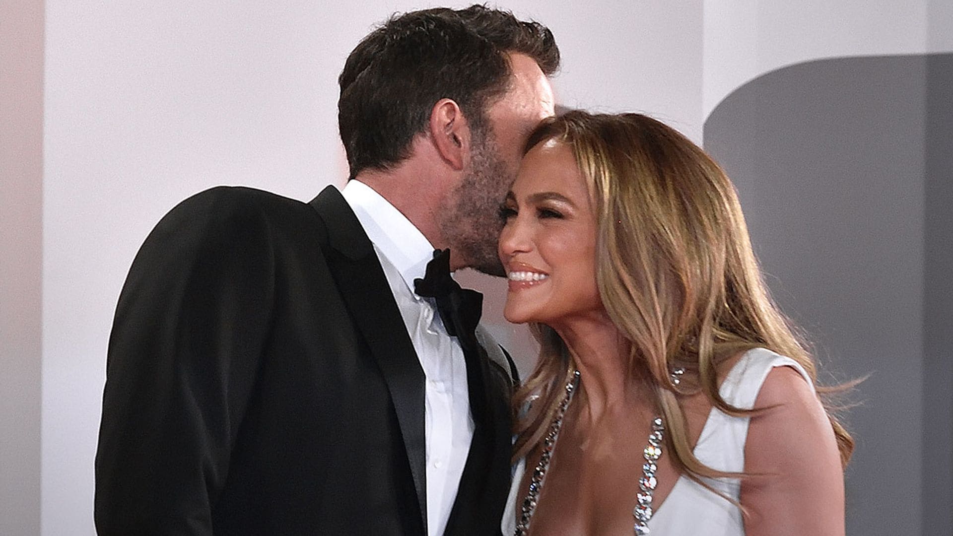 Jennifer Lopez y Ben Affleck: cuando las miradas y los gestos dicen incluso más que las palabras