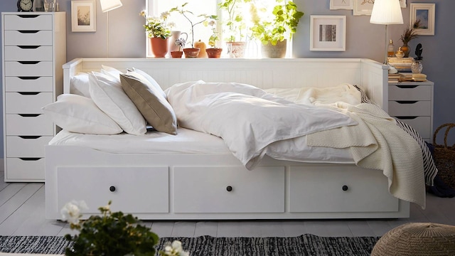 Cama nido blanca de IKEA. Muebles multifunción