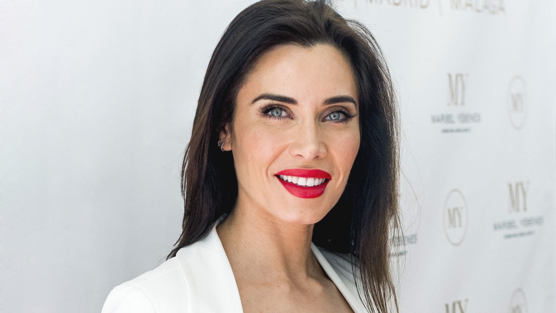 Pilar Rubio bromea con los invitados que irán a su boda: 'Se me ha ido la mano'