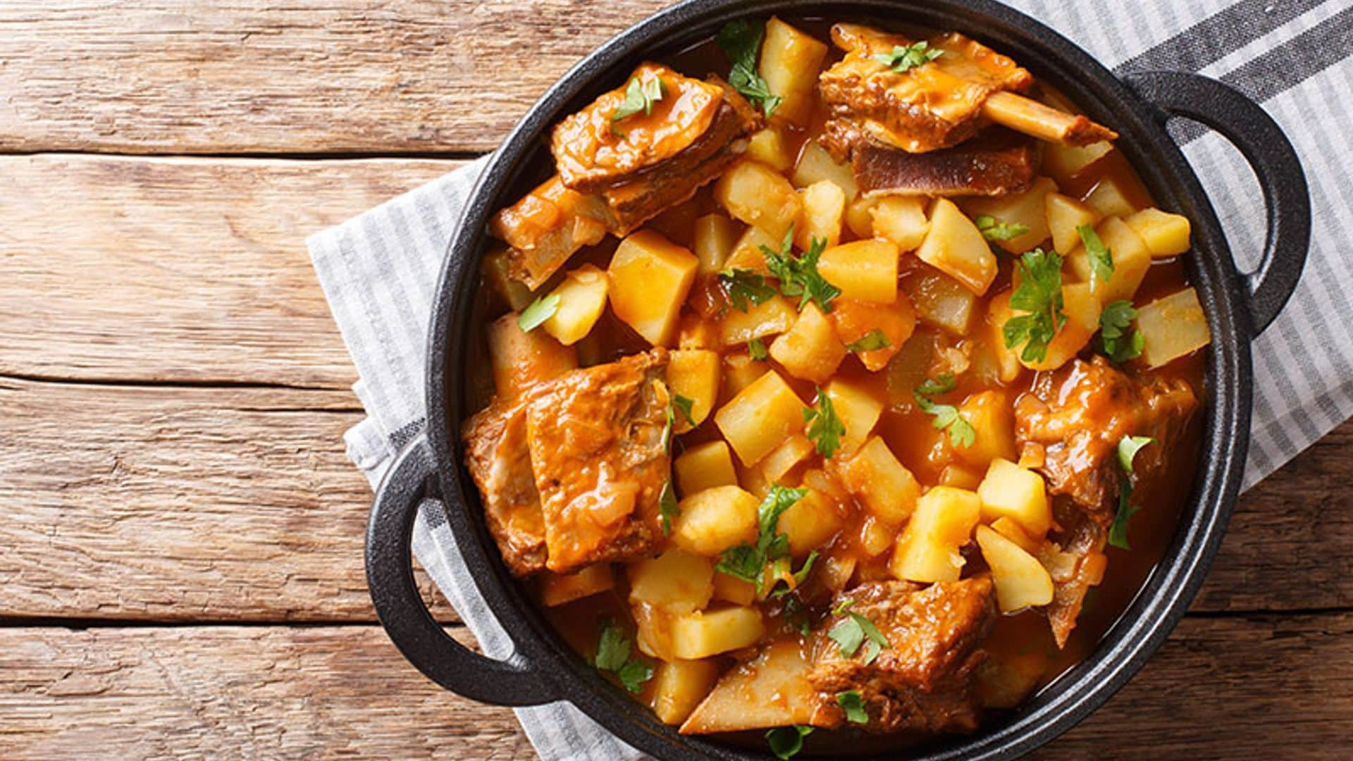 Guiso de costillas de ternera con patatas