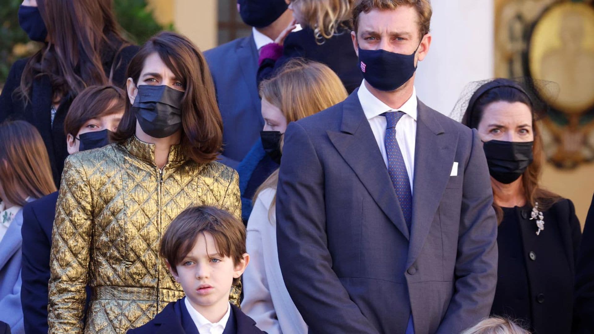 Carlota Casiraghi asiste con su hijo Raphäel al Día Nacional de Mónaco, después de tres años de ausencia