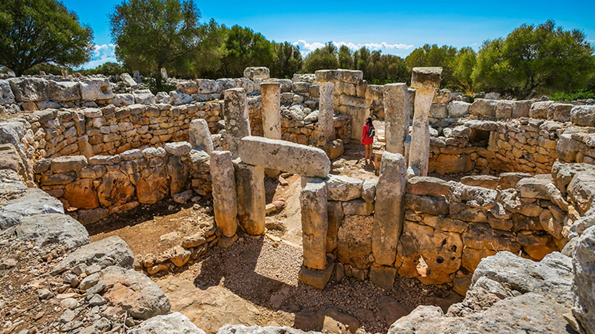 Una ruta por la Menorca talayótica, Patrimonio de la Humanidad