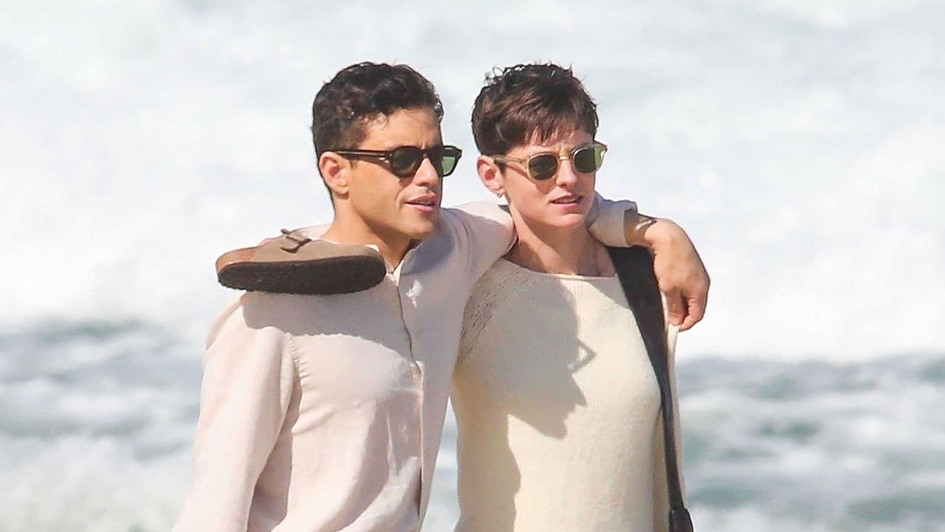 Emma Corrin y Rami Malek, el amor de cine de 'Los chicos de Ipanema', tras un año juntos y un misterioso anillo