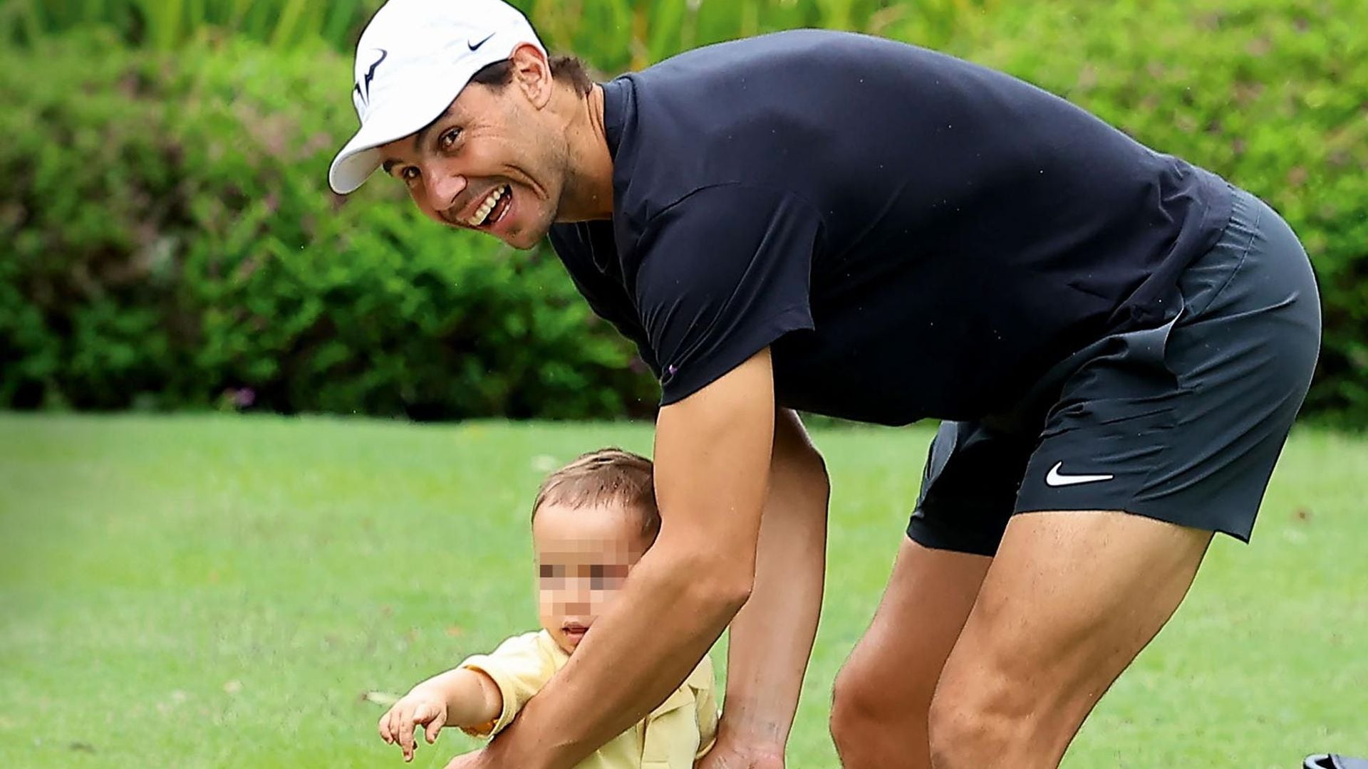 rafa nadal con su hijo hola 4146