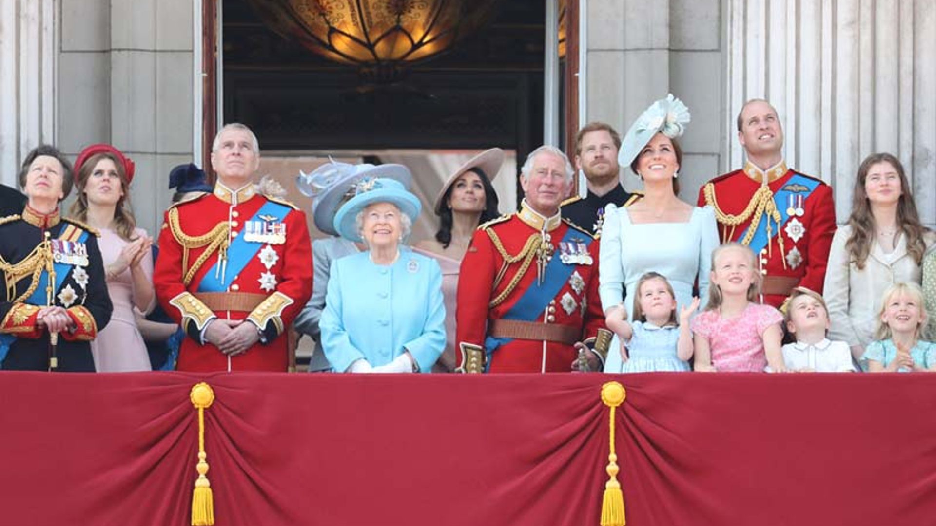 Meghan Markle debuta con la Familia Real en el tradicional 'Trooping The Colour'