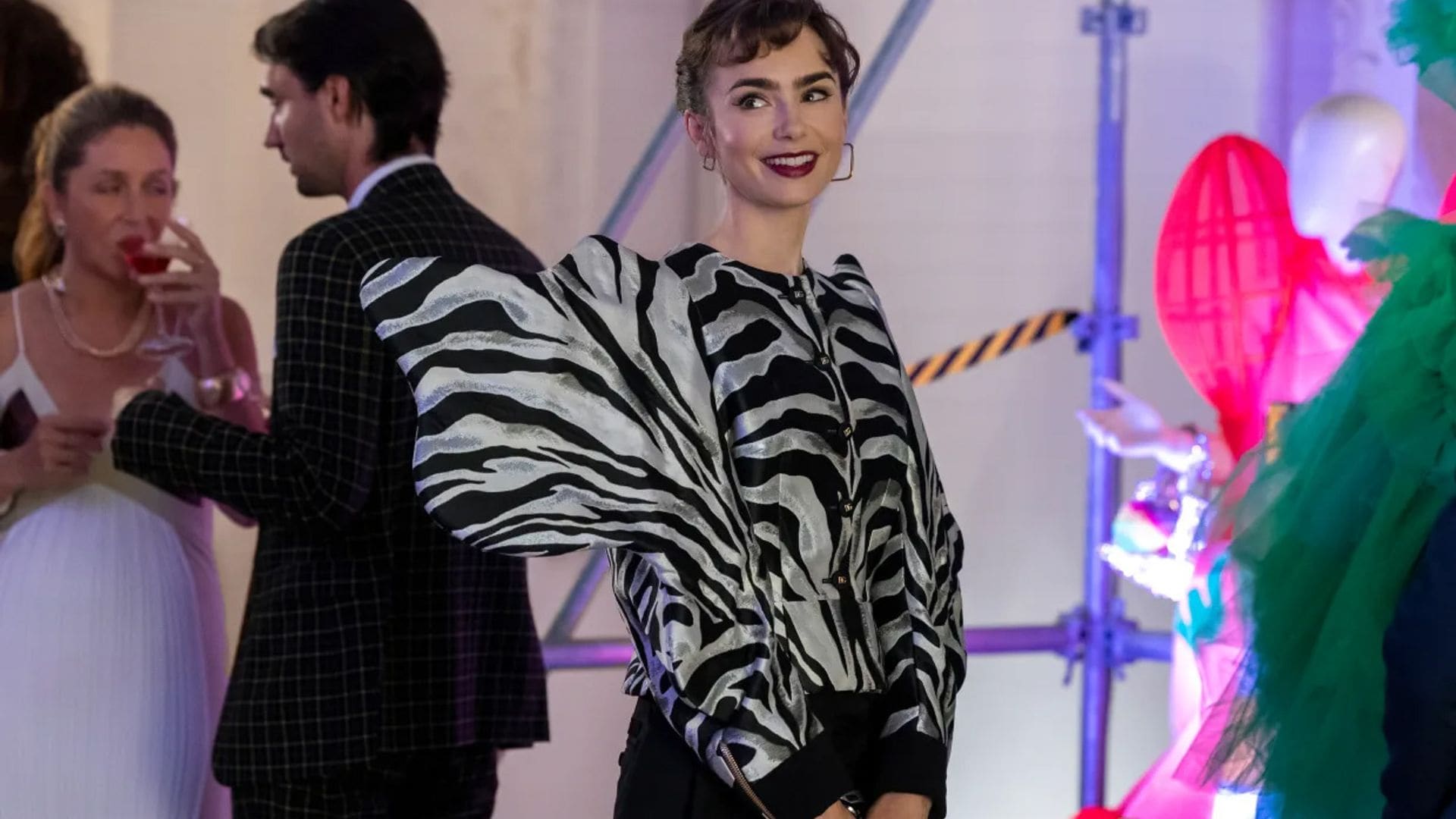 Lily Collins confiesa cuál es su look favorito de la tercera temporada de 'Emily in Paris'