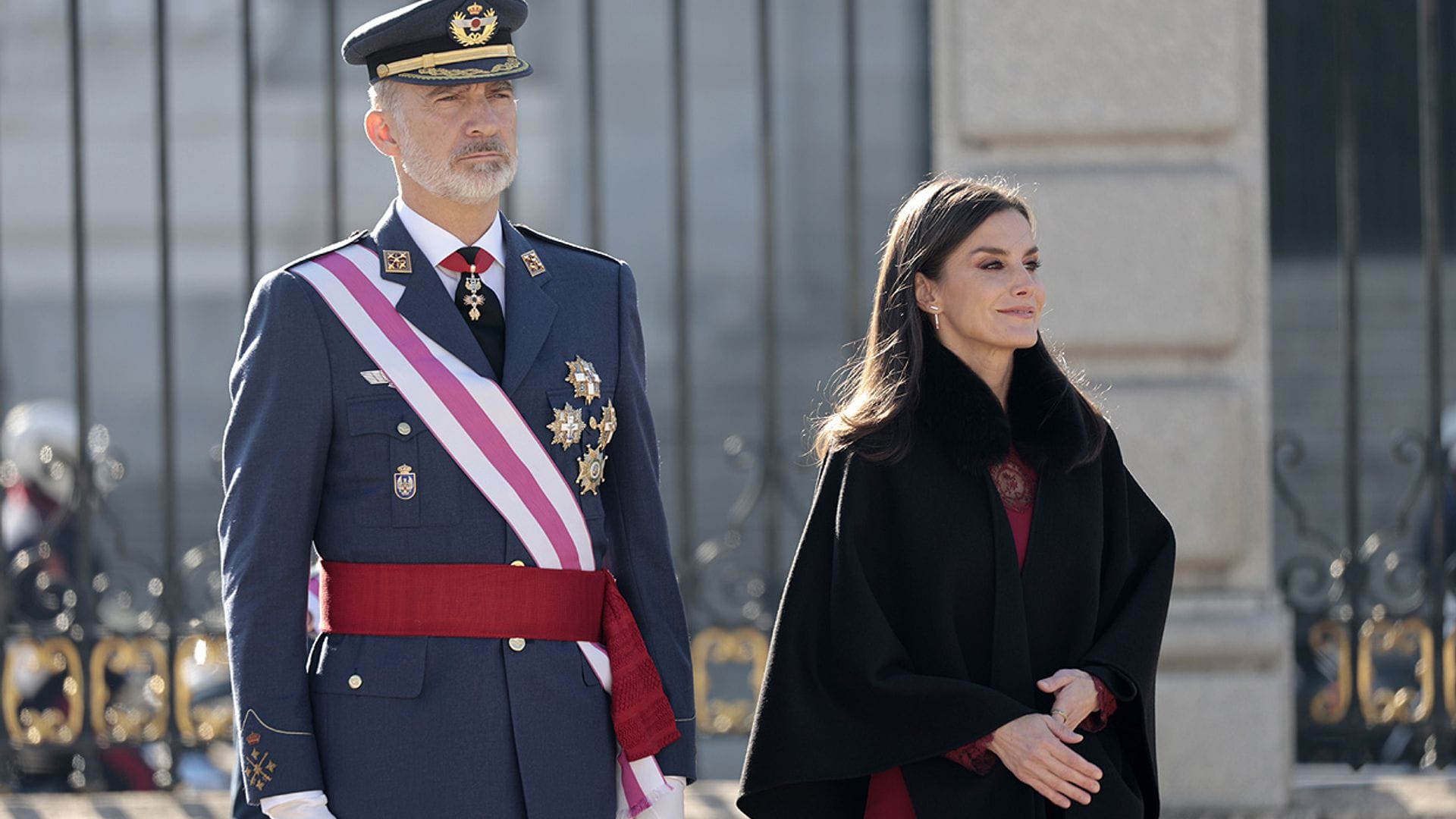 Don Felipe y Doña Letizia presiden la Pascua Militar que vuelve a la normalidad tras la pandemia