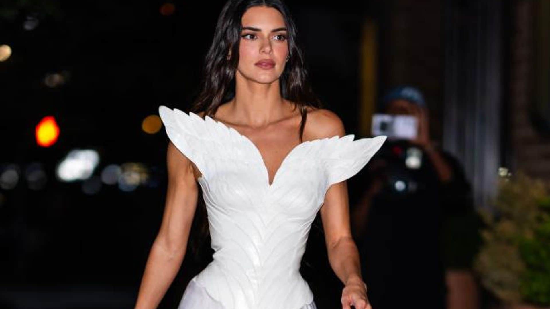 El segundo ‘look’ de Kendall Jenner para la fiesta posterior a la MET Gala es otra pieza de archivo