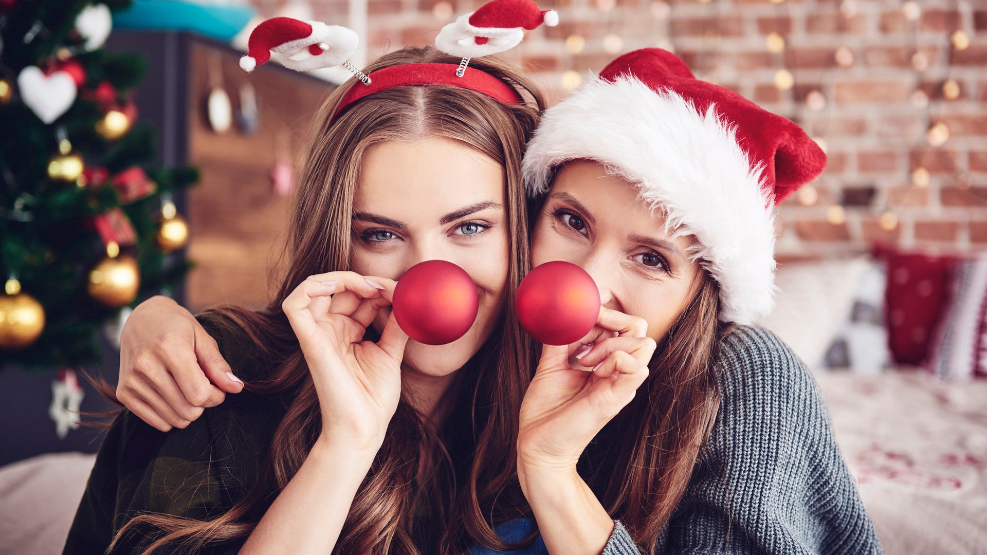 ¿Tú también sientes la obligación de ser feliz en Navidad?